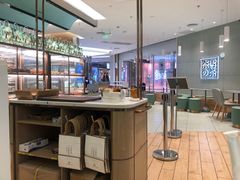 -奈雪的茶(亨特国际广场店)