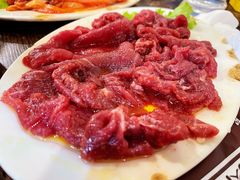 -韩风烤牛肉冷面店