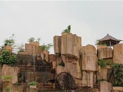 -松山湖南湖湾露营营地
