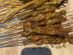 -老街烧烤大排档·地道湖北菜·龙虾馆(汉口火车站店)