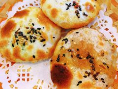 衢州土猪肉小烤饼-坊门老街(宜山路店)