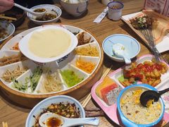 -怪噜范·老贵阳街头名小吃(鸿通城店)