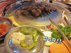 -哈哈碳都·牛肋条无限自助烤肉(台江万达店)