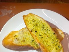 -Golden Lily河内巴黎法越料理餐厅(建国西路店)