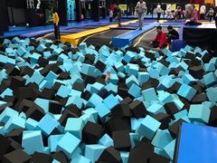 -Bounce Factory 反弹工厂蹦床公园(佛山店)
