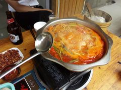 -苗家恒灵酸汤鱼-跳水牛肉连锁店(凯里总店)