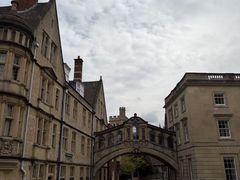 -牛津大学