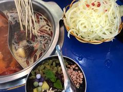 -马路边边火锅串串(观前街店)
