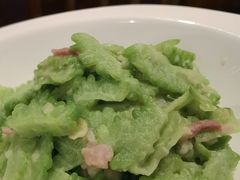 豆米炒苦瓜-大理实力希尔顿酒店御璽中餐厅YUXI – CHINESE RESTAURANT