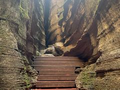 -梭布垭石林景区