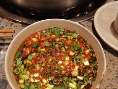 -肖肖酸萝卜鱼火锅(总店)