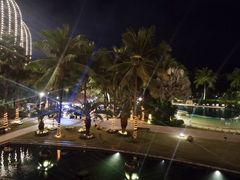 -三亚湾海居铂尔曼度假酒店