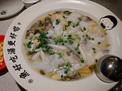 -江渔儿酸菜鱼(港湾1号店)