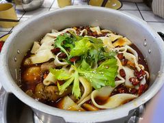 -晓彭肥肠鸡·泡椒鸡火锅(水木天地店)
