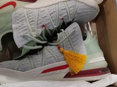 -NIKE武汉品牌体验店