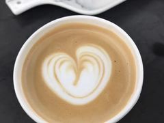 -UNI UNI(环亚凯瑟琳店)