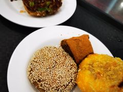 -聚德华天护国寺小吃(甜水园店)