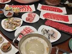 -余欢领鲜火锅(新街口店)