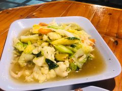 蔬菜混炒-Ruam Saep Yok Khok Som Tam