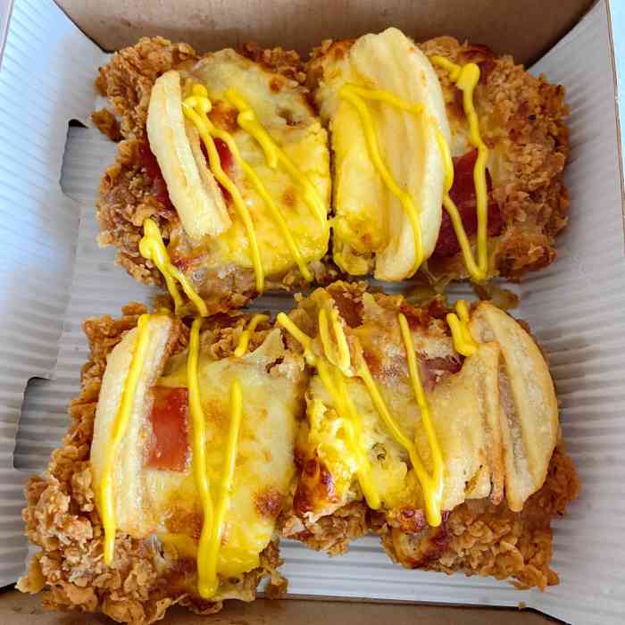 肯德基(金港润发店)-"华夫饼夹在鸡块里简直绝美搭配.超级好吃,.