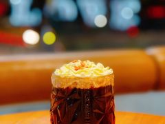 -星巴克(西安曲江银泰店)