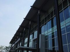 -天津波士信达奔驰4S店(卫津南路店)