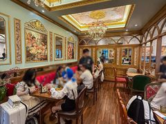 -秘密旅行Bonjour(黑金冠 江南西店)