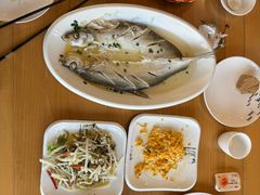 -品鲜村农家菜·阳澄湖大闸蟹(总店)