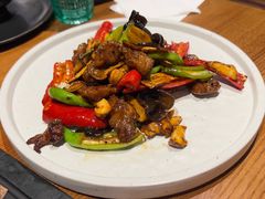 小炒牛肝菌-敏珠拉姆藏餐·南京厨房(富春江东街店)