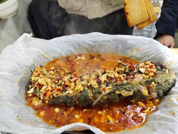 印象张记纸包鱼-"鱼和菜都很新鲜,江团没什么刺,蒜香太香啦.