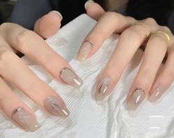 -曼都发型