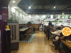 大堂-杨国福麻辣烫
