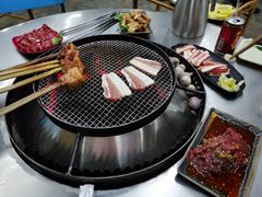 -彝人部落火盆烧烤(原内环足球场店)