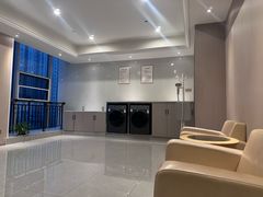 -维也纳酒店(重庆西站巴国城店)