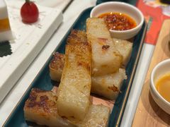 香煎萝卜糕-悦得闲广式点心茶楼(蓝鲸世界店)