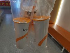 奶茶三兄弟-CoCo都可(美丽王国店)