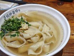 -萍姨抻面馆·鸡架冒菜(清湖店)