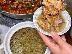 -万重锦·人文川菜馆(骡马市店)