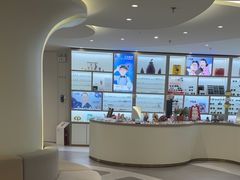 -光华眼科配镜中心·蔡司·尼康·依视路授权店