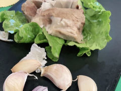 特色羊排-海尔巴格新疆餐厅(东来兴店)