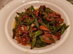 辣椒炒肉-小六汤包(万和城店)