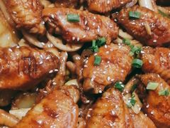 -多嘴肉蟹煲(万达店)
