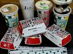 红茶玛奇朵-1点点(星光名座店)