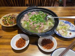 -谢老五跷脚牛肉·非遗传承店