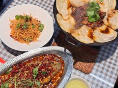 -百味地锅鸡(二店·财校分店)