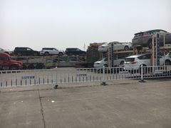 -凌海服务区-停车场