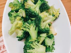 -顺风汤馆·广府粤菜(江宸天街店)