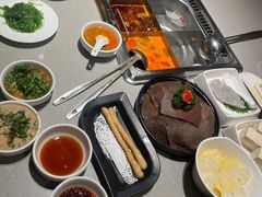 -海底捞火锅(宝龙广场夜宵主题店)