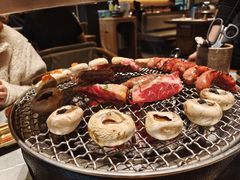 -草家酱蟹炭火烤肉店(珲春南路一店)