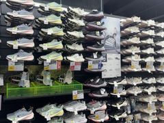 -迪卡侬(西三旗店)